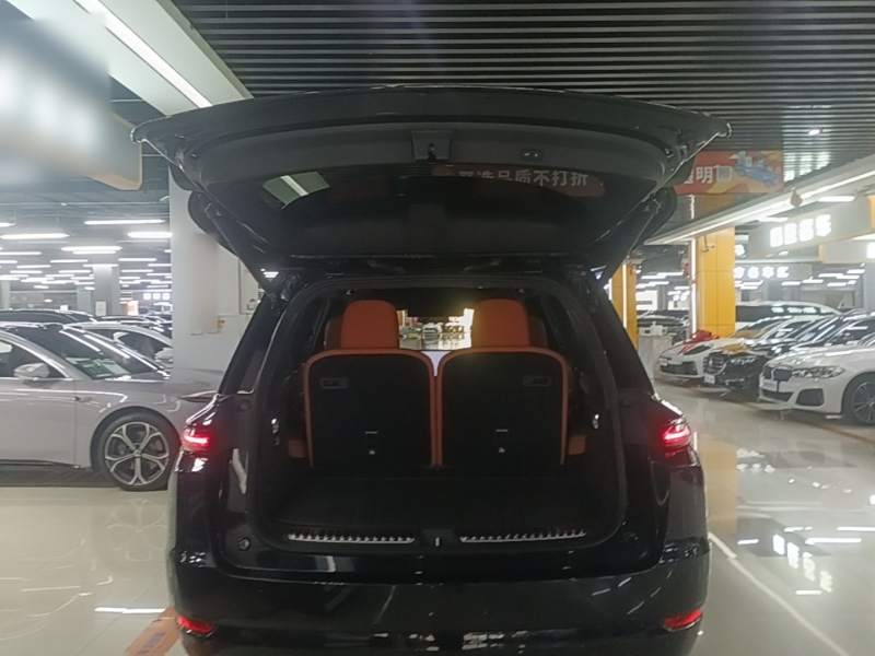 Used Li Auto L9 2022 Max model — 18