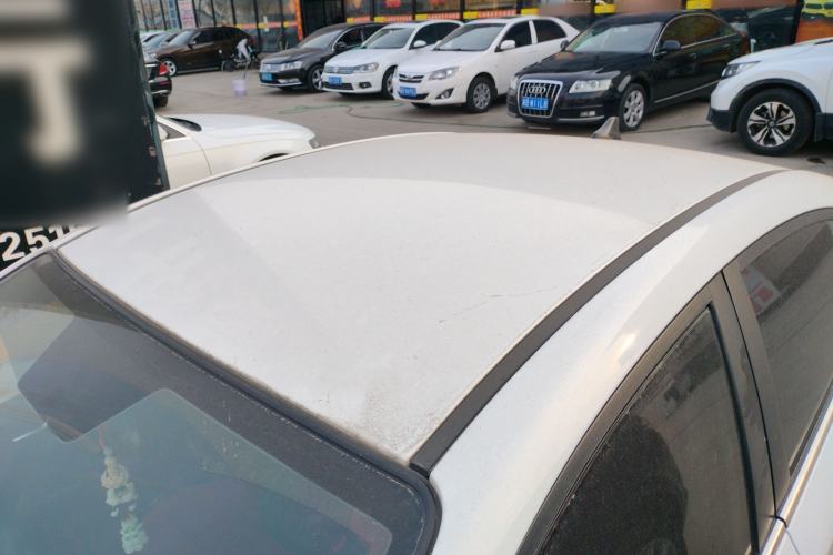 Used Hyundai Verna (new generation) 2020 1.4L Manual GLS Cool Edition Roof