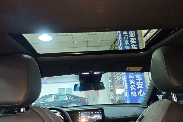 Used GAC Trumpchi EMPOW 2025 270T DCT Yingbao R-Style Dynamic Edition Headliner