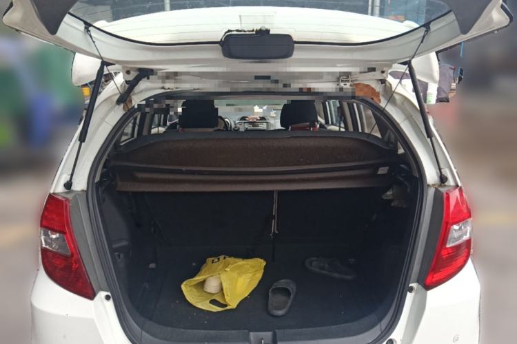 Used Honda Fit 2011 1.3L automatic comfort version
