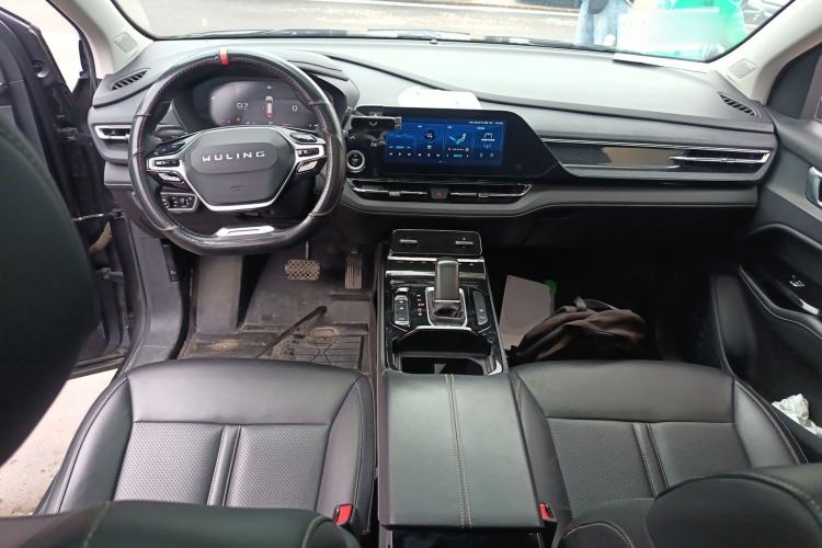 Used Wuling Victory 2020 1.5T CVT Flagship Edition Center Console