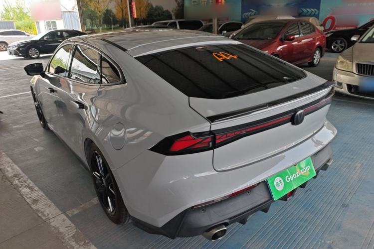 Used CHANGAN UNI-V 2022 1.5T Prestige Version Rear Left 45 Deg