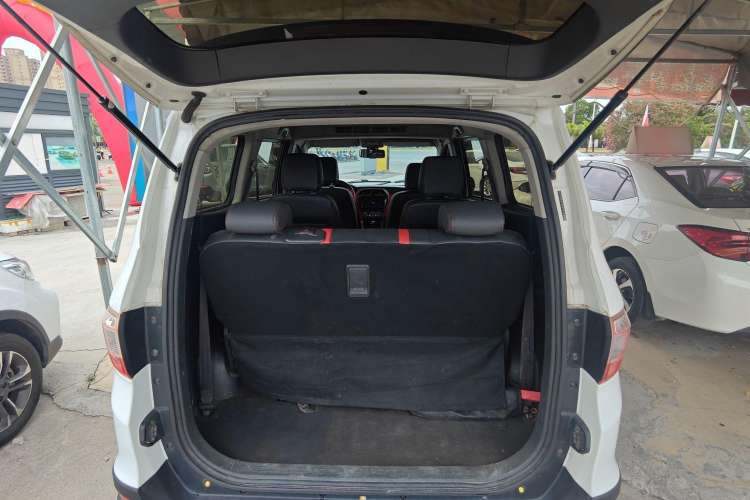 Used Foton Jiatu ix7 2016 1.5L ZhiZun Model