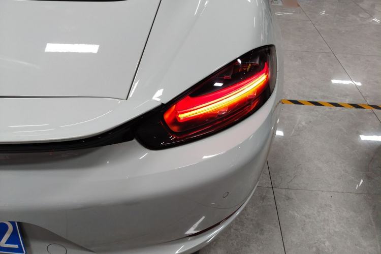 Used Porsche 718 2016 Cayman 2.0T