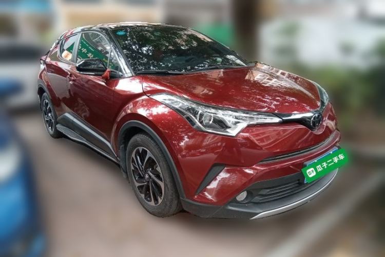 Used Toyota IZOA 2018 2.0L Yichi Version China VI Standard Front Right 45 Deg