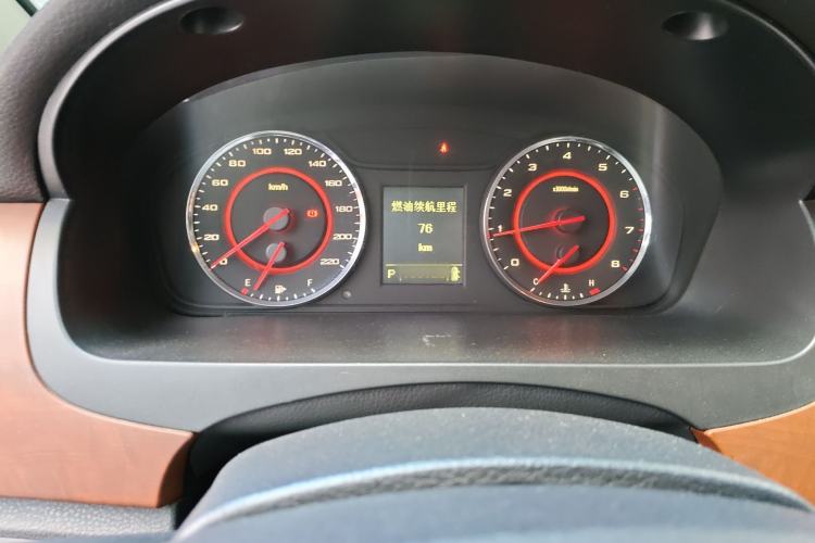 Used SAIC MAXUS G10 2016 2.0T Automatic Elite Edition Instrument Cluster