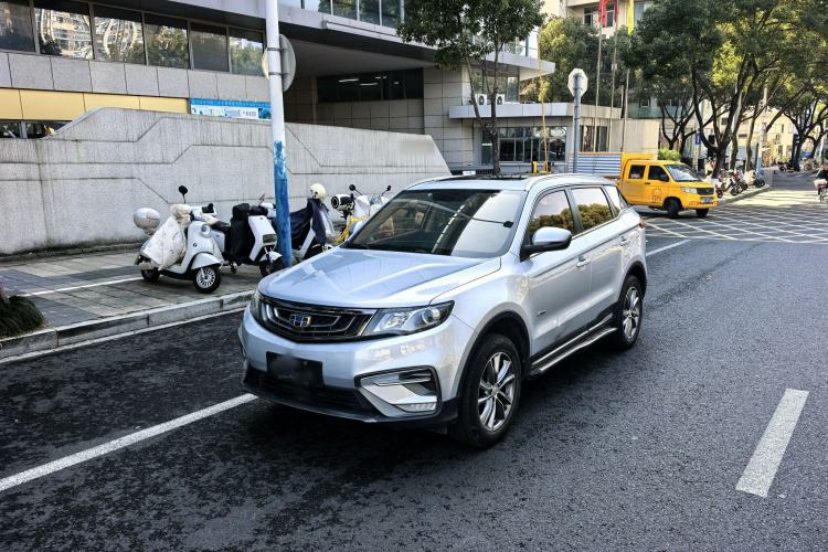 Used Geely Auto Emgrand X7 Sport 2018 1.8TD Automatic Two-Wheel Drive Zhiya Model