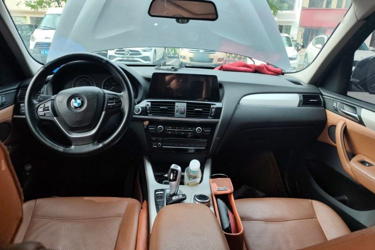 Used BMW X3 2014 xDrive28i Leading Model