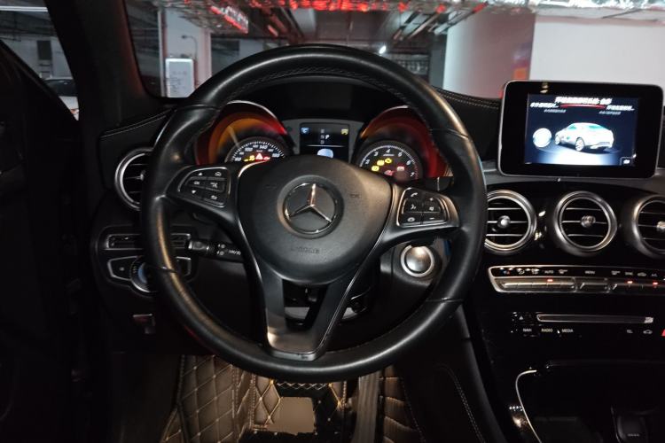 Used Mercedes-Benz GLC Coupe 2019 GLC 200 4MATIC Coupe SUV Steering Wheel