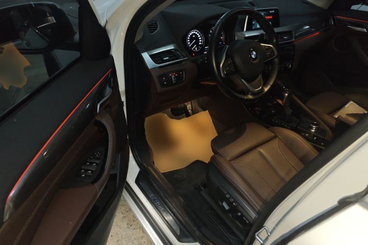 Used BMW X1 New Energy 2018 xDrive25Le Luxury Model Driver Seat