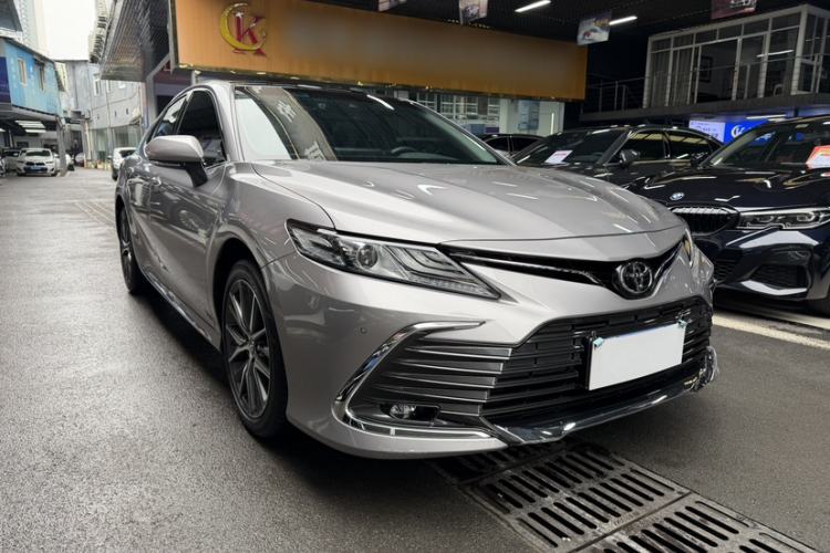 Used Toyota Camry 2023 2.5G Luxury Edition
