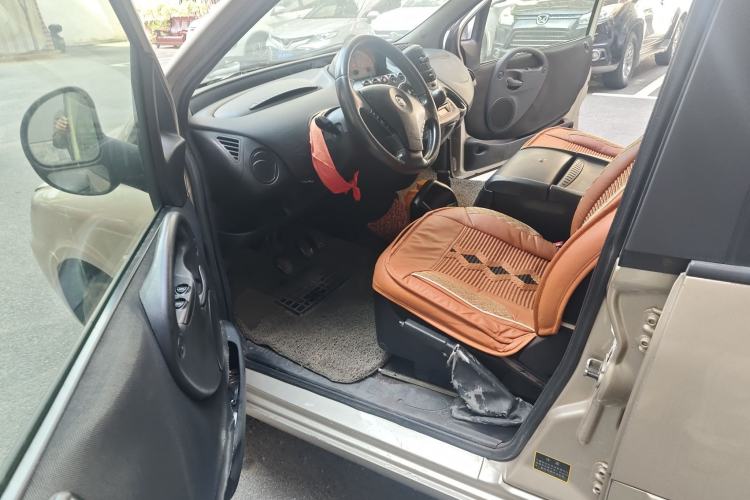 Used Zotye M300 2010 1.6L Gasoline Standard Edition 5 Seats