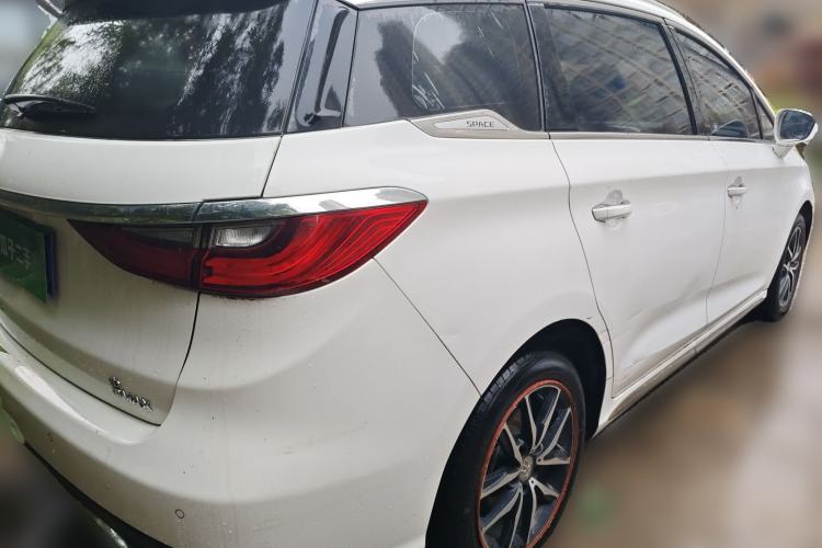 Used BYD Song MAX 2017 1.5T Automatic Smart Connect Elite 7-Seater