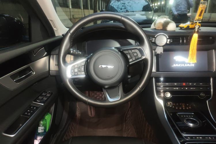 Used Jaguar XFL 2020 XFL 2.0T P200 Two-Wheel-Drive Elite Edition
