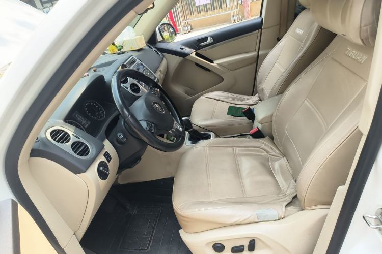 Used Volkswagen Tiguan 2015 1.8TSI Automatic Two-Wheel Drive Comfort Edition Left Front Seat