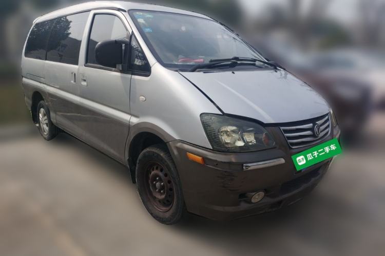 Used FORTHING Lingzhi 2013 M5 Q7 2.0L 7-Seater Long-Wheelbase Comfort Model