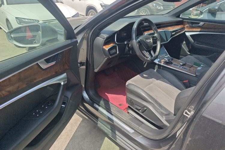 Used Audi A6L 2019 40 TFSI Luxury Dynamic Model