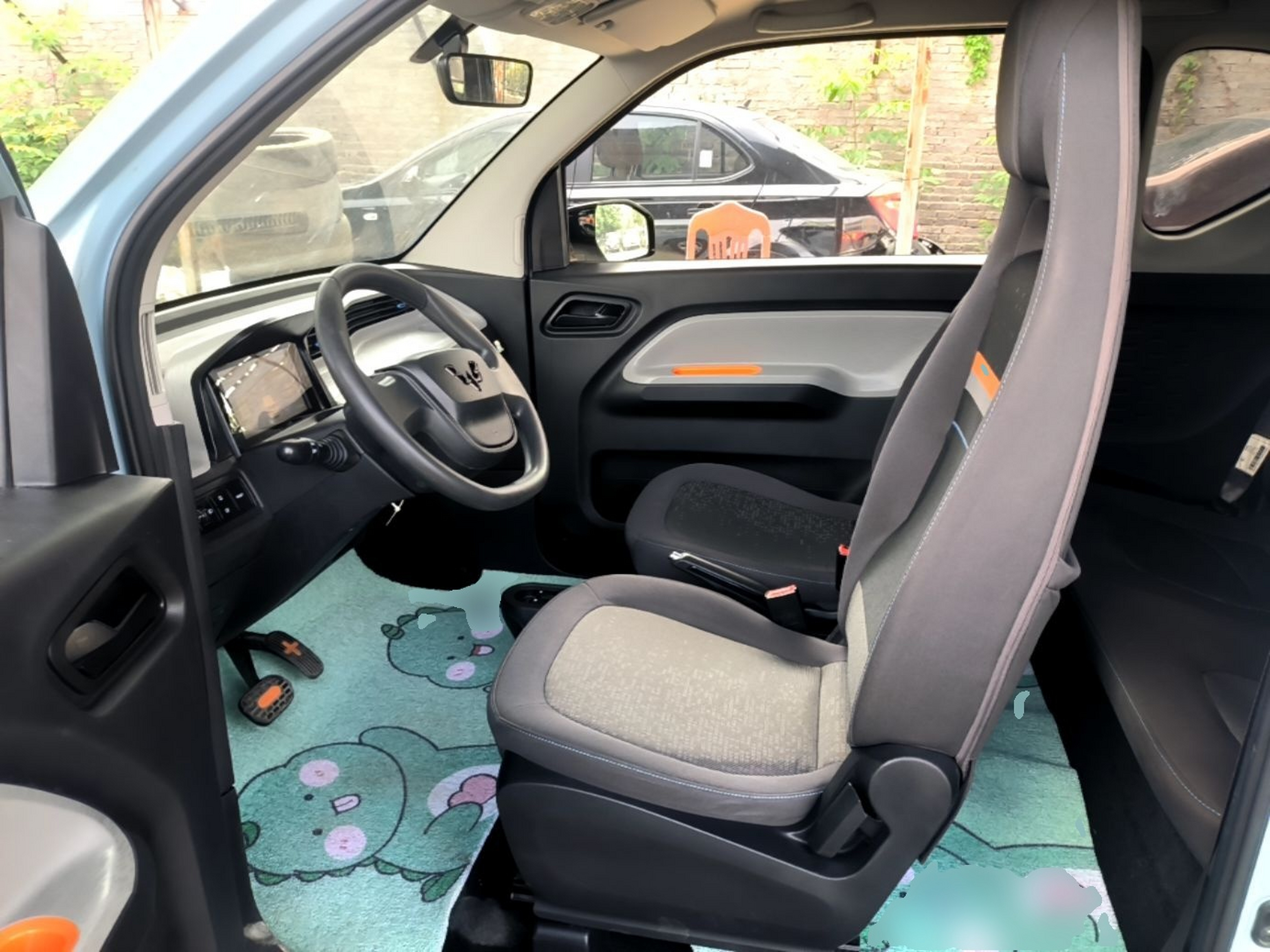 Interior delantero
