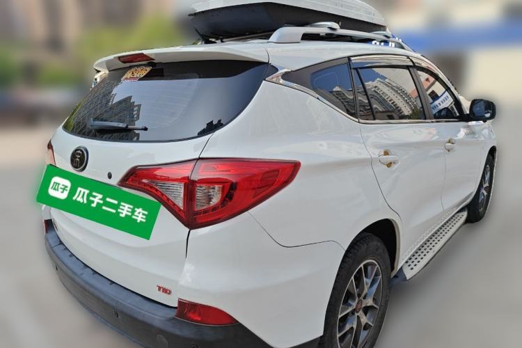 Used BYD Song 2017 Gaishe Upgrade Edition 1.5TID Automatic Elite Model
