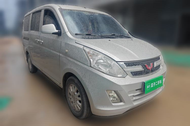 Used Wuling Rongguang V 2016 1.2L Standard Version