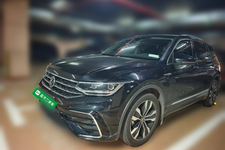 Used Volkswagen Tiguan L 2023 Restyled 330TSI Automatic Two-Wheel Drive R-Line Enhanced Comfort Version