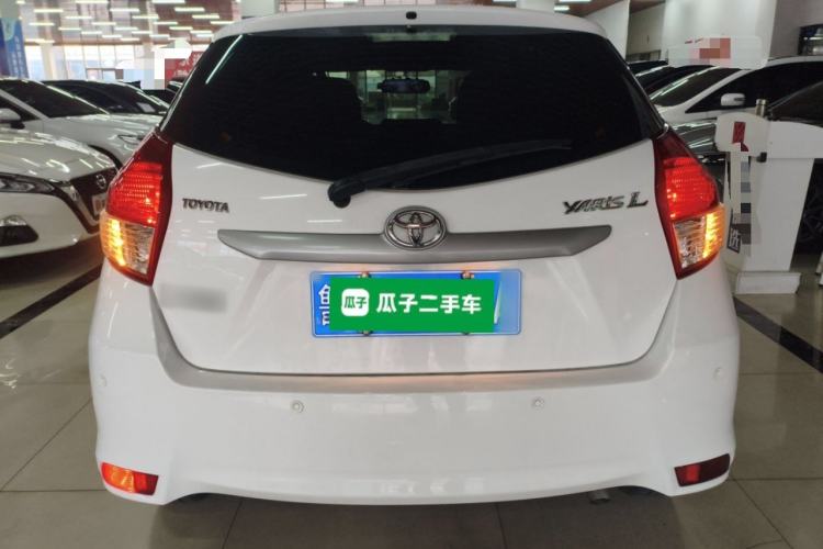 Used Toyota YARiS L Zhi Xuan 2015 1.5E Automatic Charm Edition
