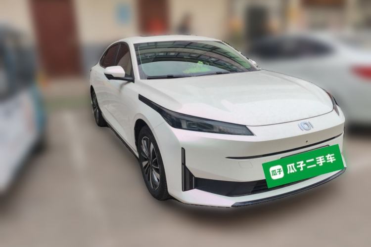 Used CHANGAN NEVO A05 2024 Truly Delicious Version 70" Beyond-Grade Edition Front Right 45 Deg