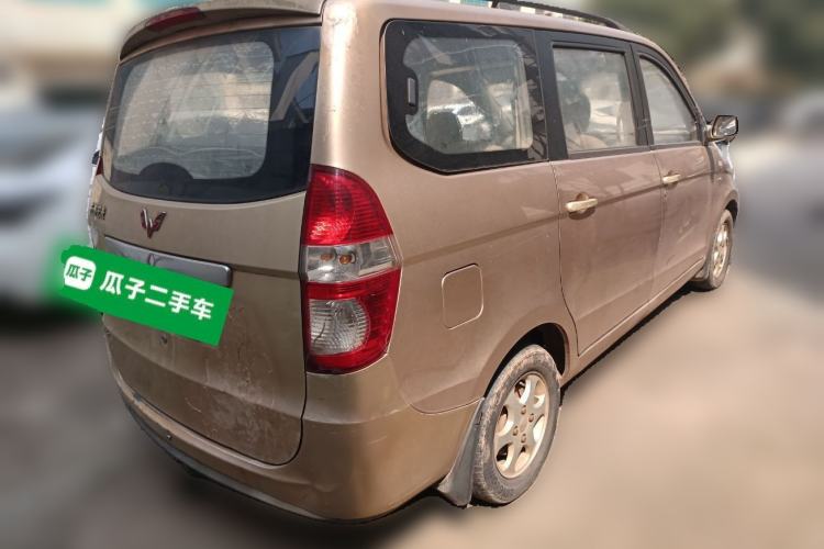 Used Wuling Hongguang 2013 1.5L Comfort Model
