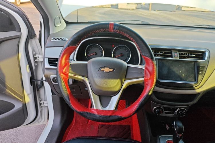 Used Chevrolet Lova RV 2016 1.5L Automatic Comfort Edition