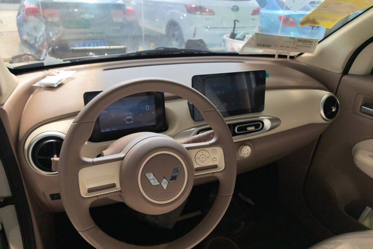 Used Wuling Hongguang MINIEV 2025 Four-Door Version Zhenxiang+ Edition