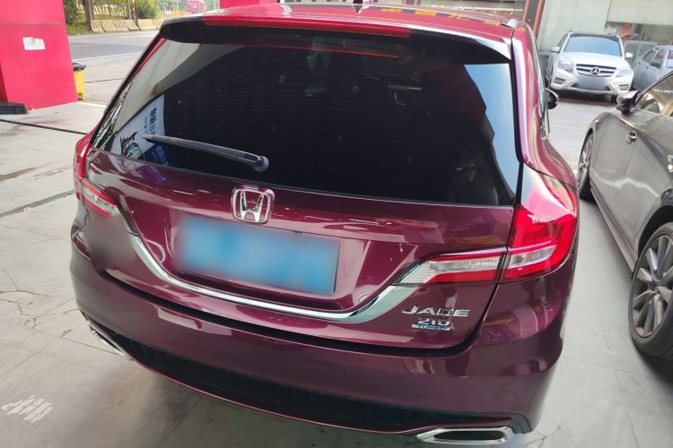 Used Honda Jade 2017 210TURBO CVT Fashion Edition 5-seater
