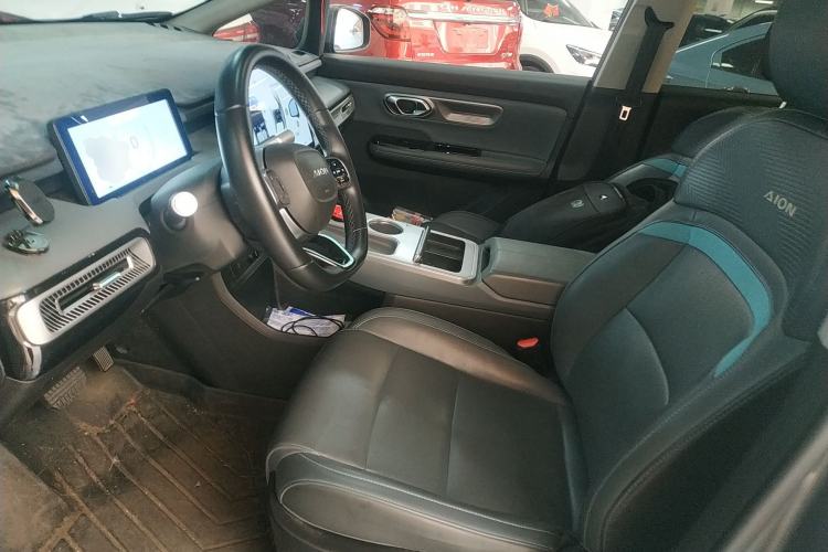 Used AION Y 2022 Plus 70 Smart Edition Left Front Seat