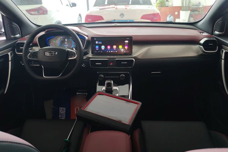 Used Geely Auto Coolray 2019 Sport Model 260T DCT Battle China V Standard
