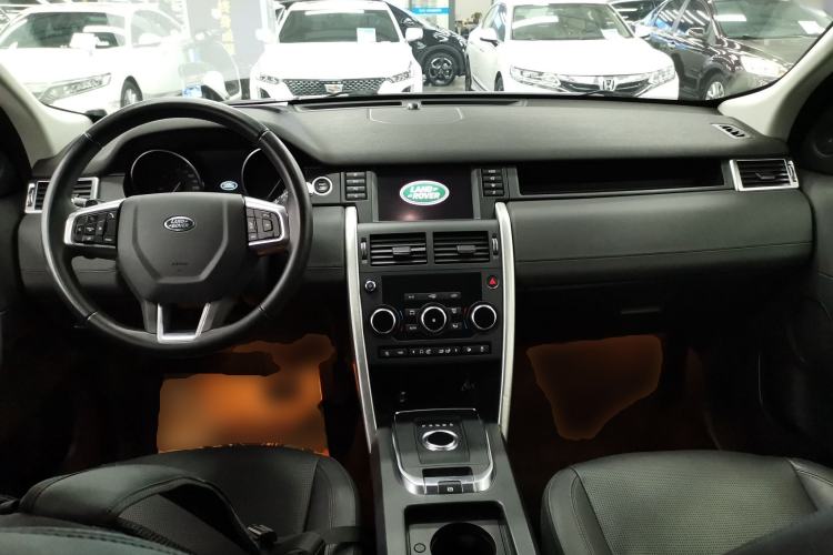 Used Land Rover Discovery Sport 2018 240 PS SE Version