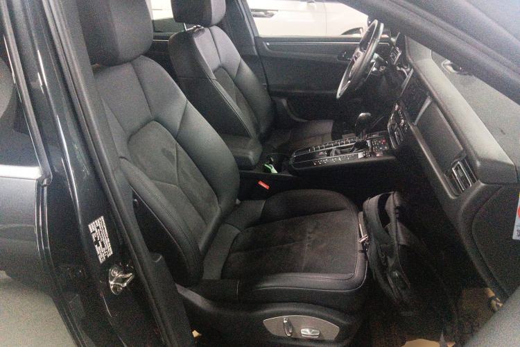 Used Porsche Macan 2021 Macan 2.0T