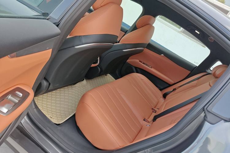 Used Deepal L07 2024 230Max Qiankun Intelligent Driving ADS SE Range-Extended Version