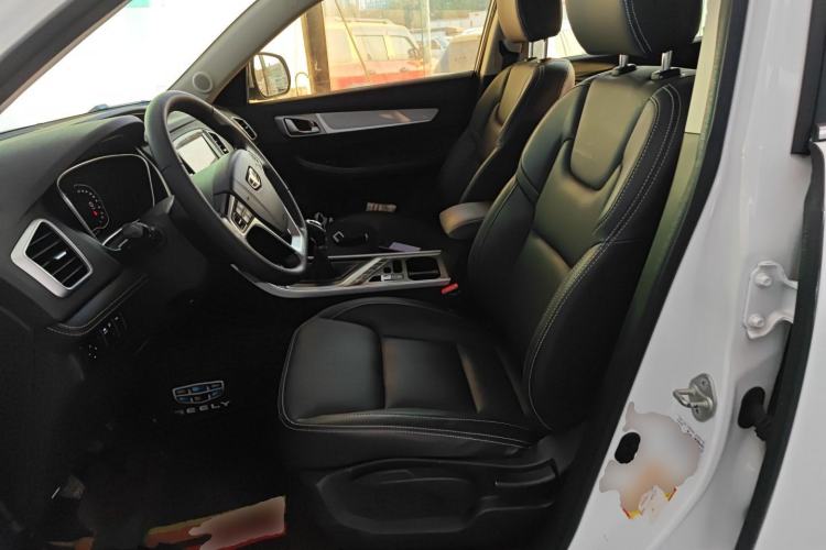 Used Geely Auto Vision X6 2019 1.4T Manual 4G Connect Luxury Model China VI Standard
