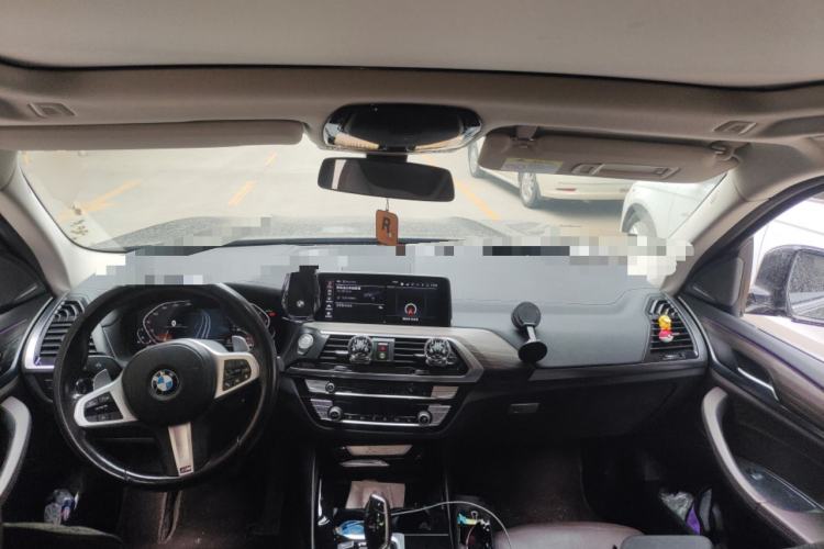 Used BMW X3 2021 Facelift xDrive28i M Sport Package Center Console