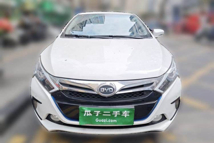 Used BYD Qin New Energy 2015 1.5T Dual-Crown Flagship Plus Edition
