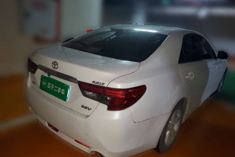 Used Toyota Reiz 2013 2.5V Elite Edition Rear Right 45 Deg