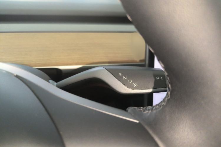 Used Tesla Model Y 2021 Long-Range All-Wheel-Drive Version 3D7