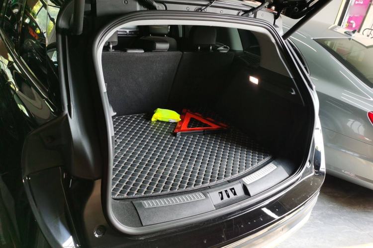 Used Lincoln Corsair 2022 2.0T Two-Wheel Drive Deluxe Edition