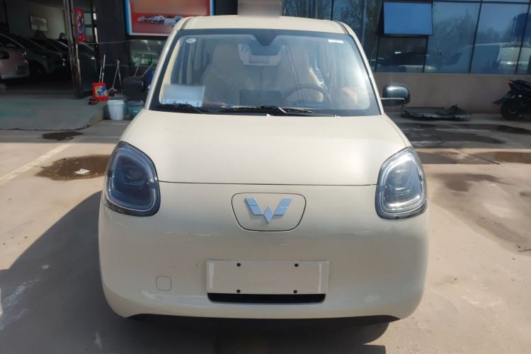 Used Wuling Hongguang MINIEV 2025 Four-Door Version Advanced Edition Front
