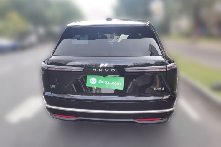 Used ONVO Luxeed L90 2025 Model—Max Six-Seater Version

