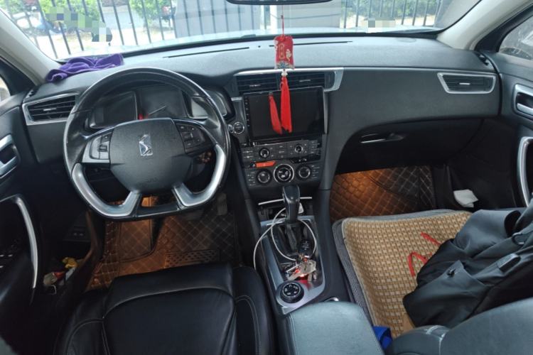 Used DS 6 2016 1.6T Luxury Edition THP160