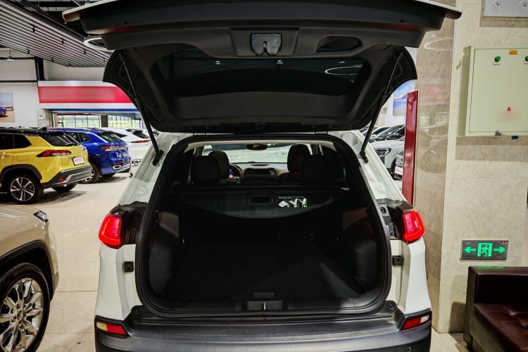 Used Jeep Cherokee 2020 2.0T Two-Wheel Drive Leading Edition