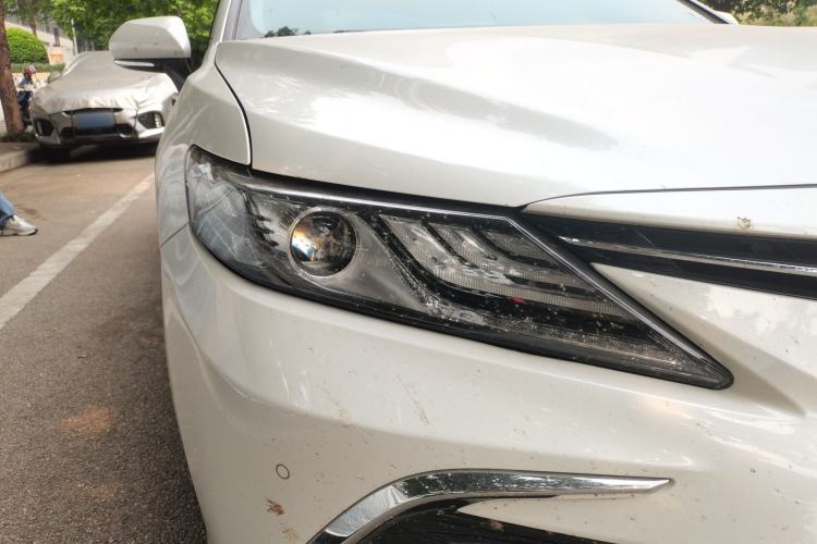 Used Toyota Camry 2021 2.0G Luxury Edition Right Front Headlight