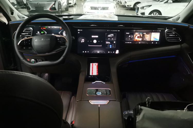 Used EXEED Lanyue 2023 400T Four-Wheel Drive Star Prestige Edition 6 Seats
