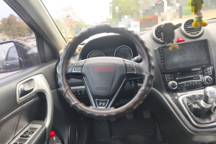 Used Haval H6 2015 Upgraded Model 1.5T Manual Two-Wheel Drive Elite Version