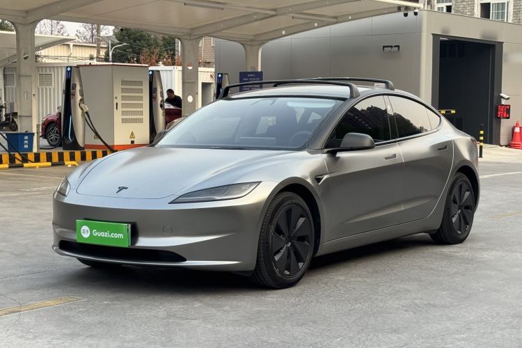 Used Tesla Model 3 2023 Rear-Wheel-Drive Version
